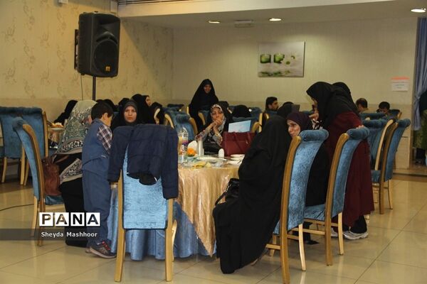 تجلیل از کادر پرورشی و تربیتی ناحیه یک ری