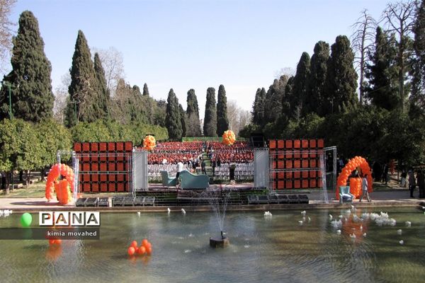 تجلیل از نارنجی پوشان و سفیران پاکیزگی در شیراز