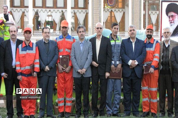 تجلیل از نارنجی پوشان و سفیران پاکیزگی در شیراز