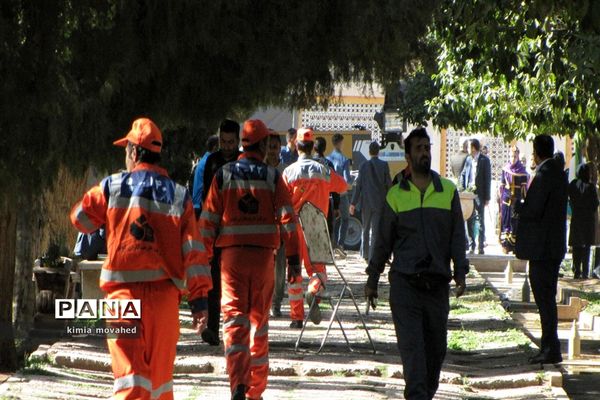 تجلیل از نارنجی پوشان و سفیران پاکیزگی در شیراز