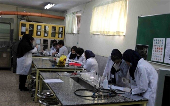 برگزاری اولین دوره مسابقات استانی مهارتهای آزمایشگاهی مدارس سمپاد