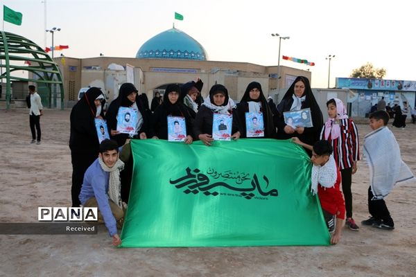 حضور خانواده‌های شهدا در شلمچه و نهر خین