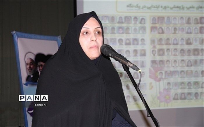 معاون آموزش ابتدایی آموزش و پرورش خراسان شمالی: اجرای طرح «عید و داستان» جای پیک نوروزی برای دانش آموزان ابتدایی