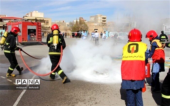 برگزاری مانور آمادگی و پیشگیری از حوادث چهارشنبه آخر سال