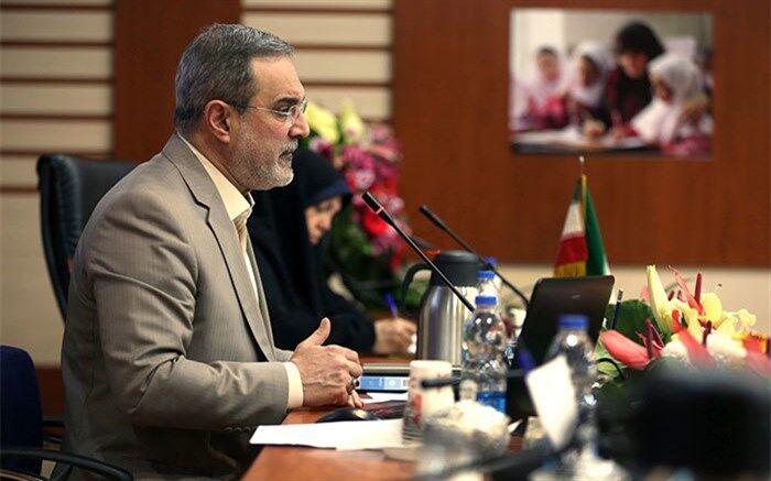 بطحایی:  تربیت و آموزش در مدارس  با الگوبرداری‌ از آموزش عالی حاصل نمی‌شود