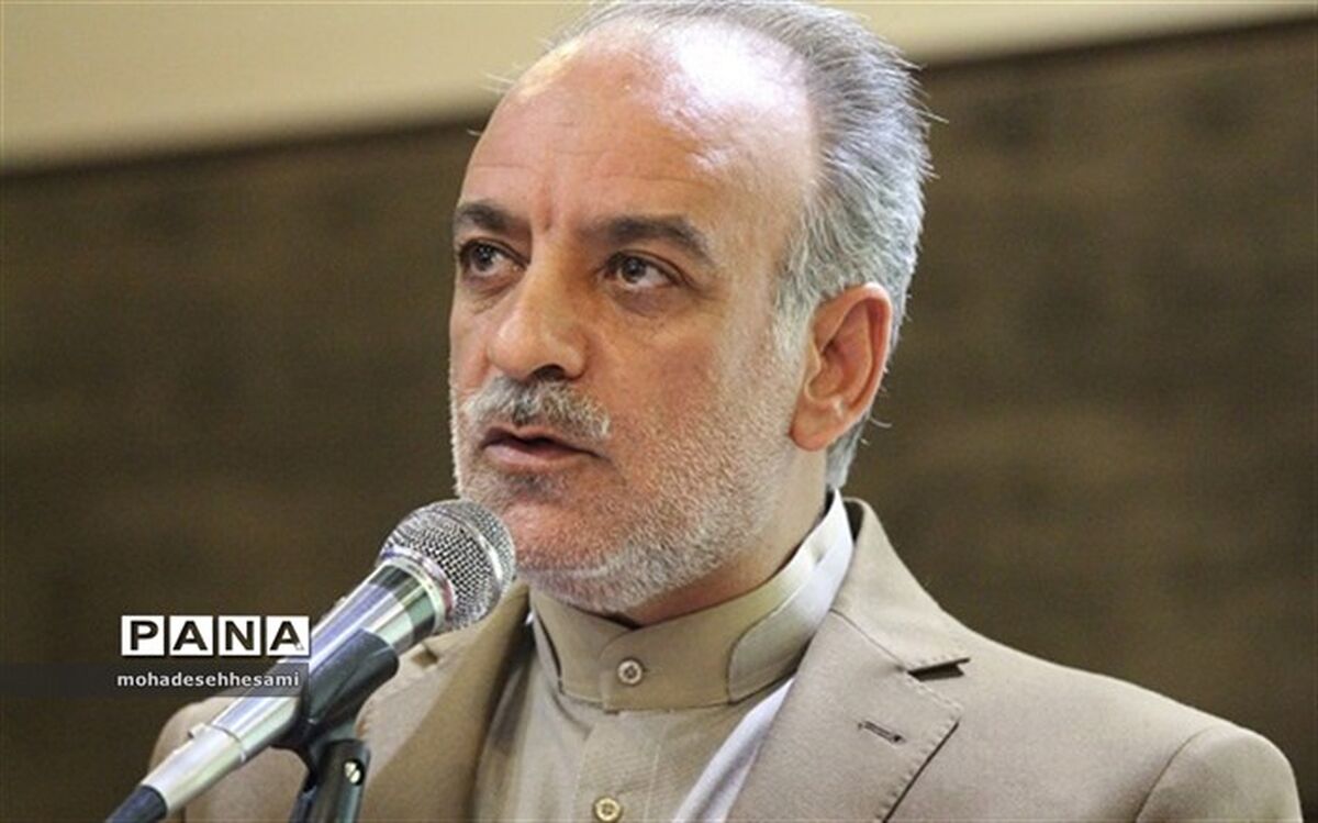 در آیین تجلیل از82 رتبه برتر کنکور فردوس مطرح شد:به کارگیری علم در مسیر خدمت از ضروریات است