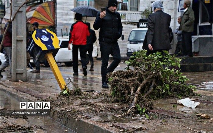 تخلیه خیابان‌های مجاور رودخانه خشک شیراز
