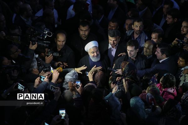 حضور رئیس جمهوری در جمع مردم روستای سیل زده کردخیل مازندران