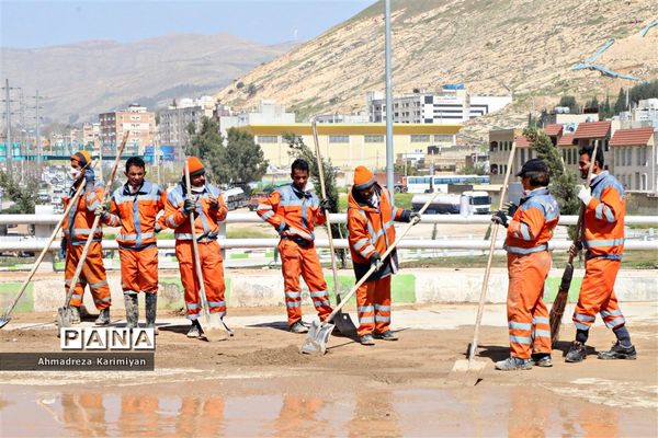 پاکسازی آثار تخریبی سیل در شیراز