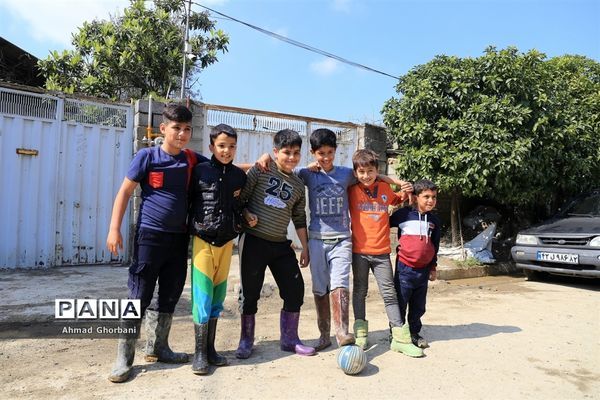 وضعیت مردم روستاهای سیل‌زده سیمرغ