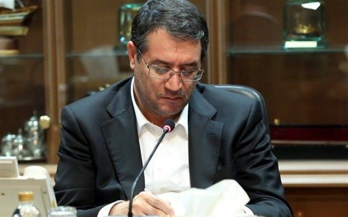 وزیر صنعت، معدن و تجارت به پویش جمعیت هلال احمر پیوست