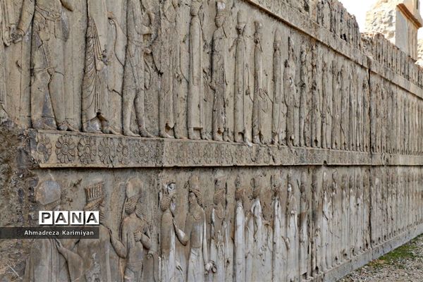 تخت جمشید در نوروز 98