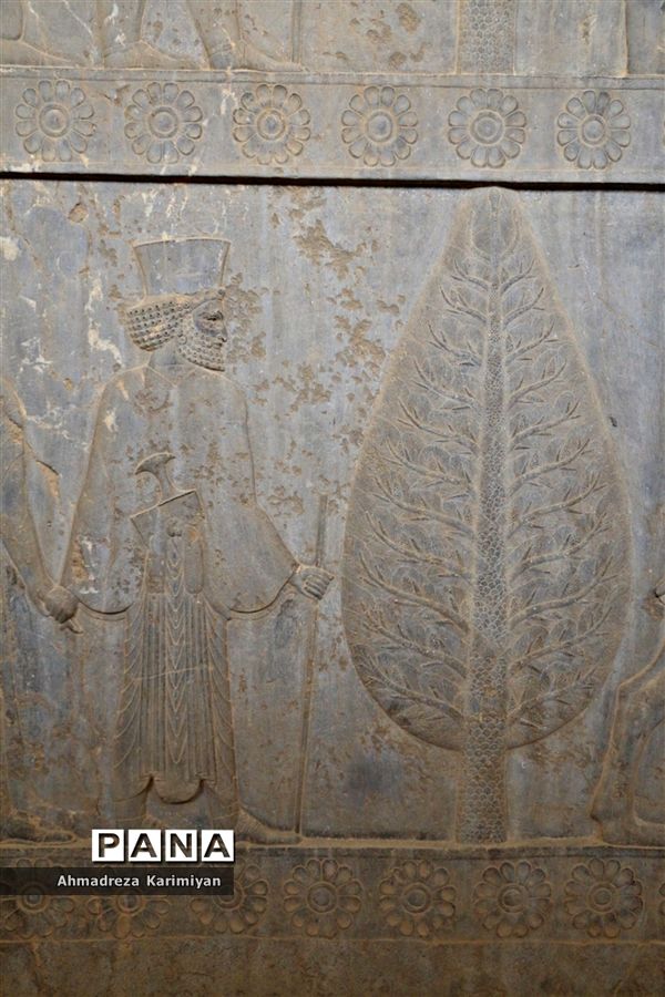 تخت جمشید در نوروز 98