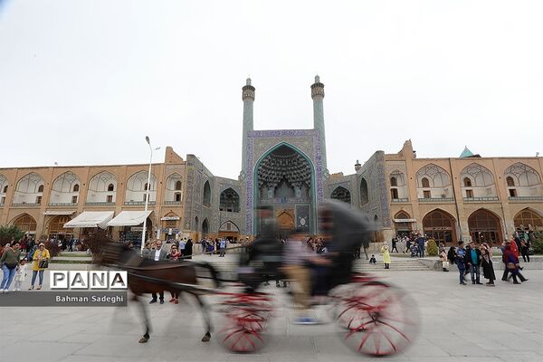 میدان نقش جهان اصفهان در نوروز 98