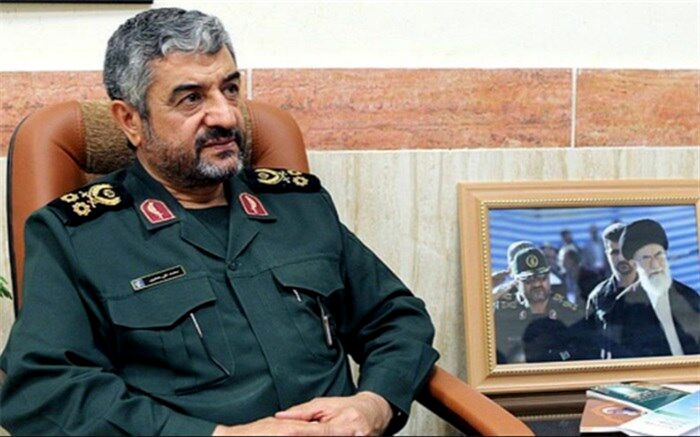 فرمانده سپاه: امدادرسانی به مناطق سیل‌زده لرستان باید به سرعت انجام شود