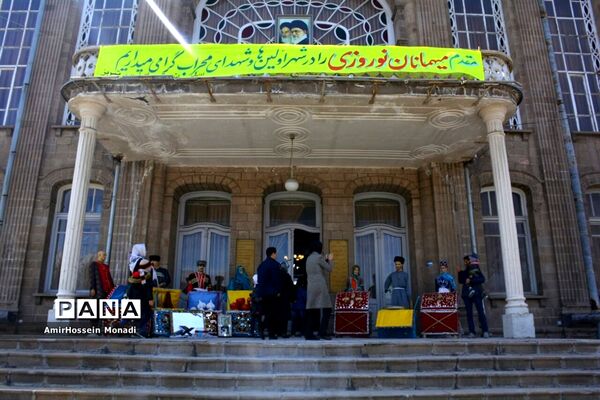 بازدیدمیهمانان نوروزی از اماکن گردشگری تبریز