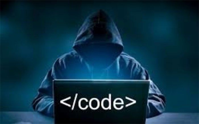 درخواست رابطه با زن جوان پس از سرقت اطلاعات گوشی