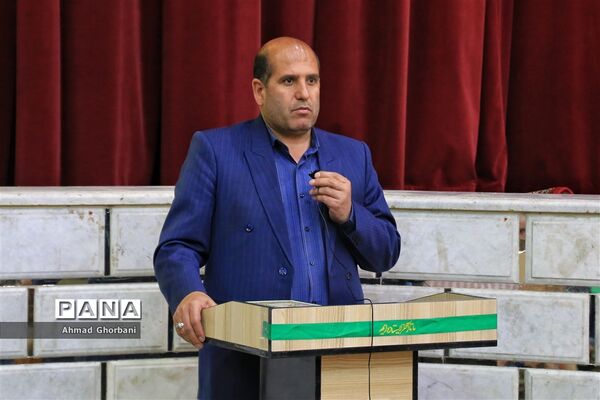 دیدار فرماندار ساری با فرماندهان سپاه به مناسبت روز پاسدار