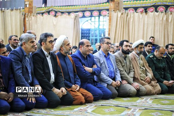 دیدار فرماندار ساری با فرماندهان سپاه به مناسبت روز پاسدار
