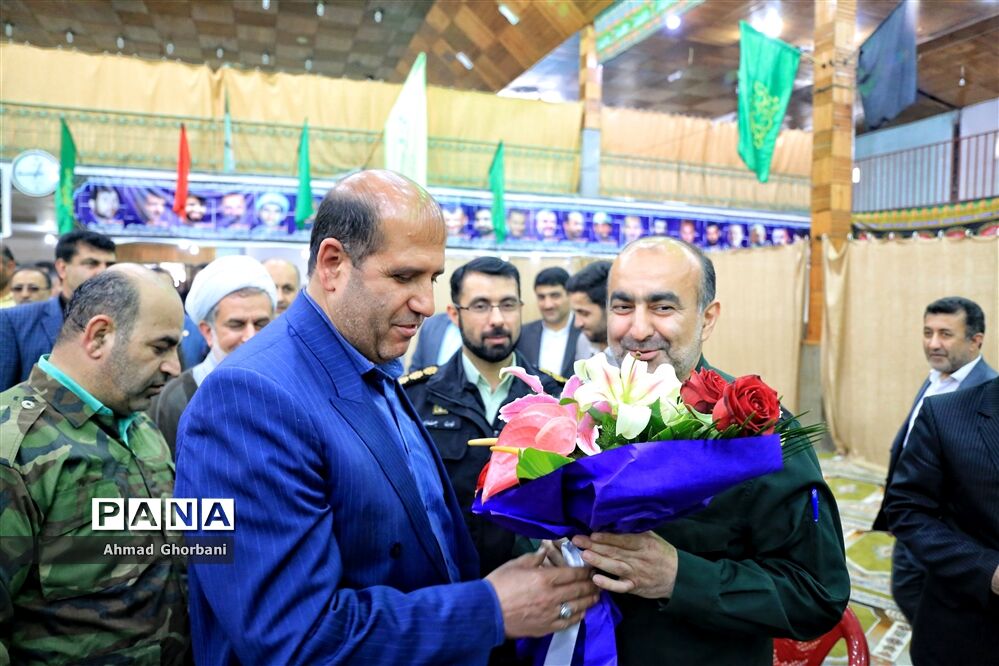 دیدار فرماندار ساری با فرماندهان سپاه به مناسبت روز پاسدار