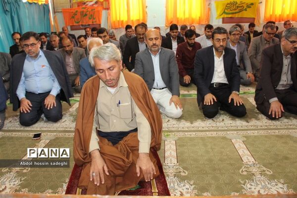 جشن ولادت امام حسین(ع)، حضرت ابوالفضل(ع) و امام سجاد(ع) در اداره کل آموزش و پرورش استان بوشهر