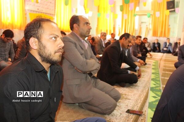 جشن ولادت امام حسین(ع)، حضرت ابوالفضل(ع) و امام سجاد(ع) در اداره کل آموزش و پرورش استان بوشهر
