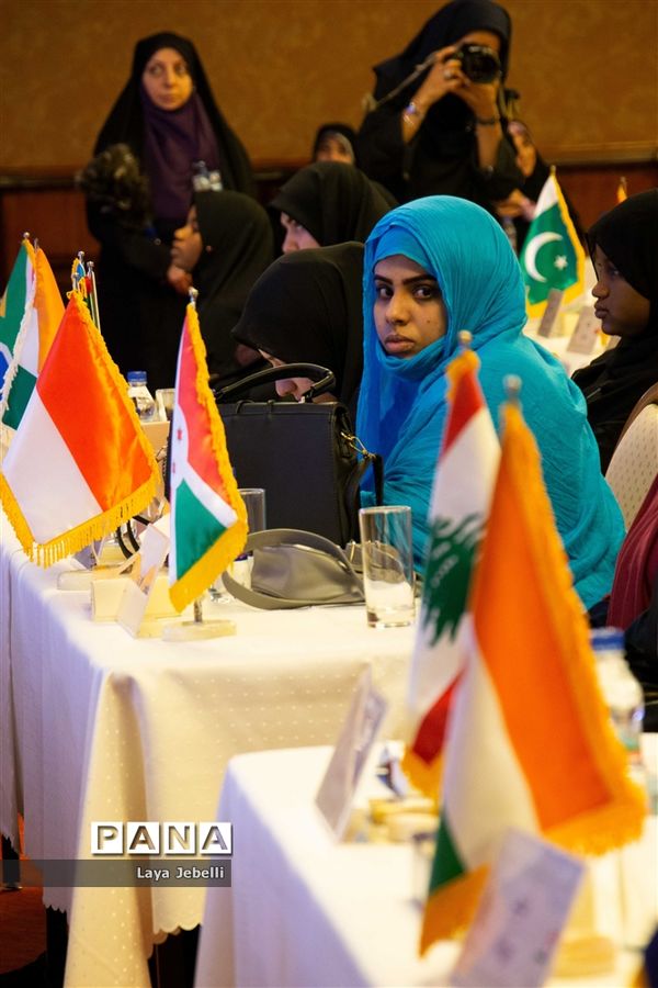 روز دوم مسابقات بین المللی قرآن کریم در مرحله نیمه نهایی بخش بانوان و دختران