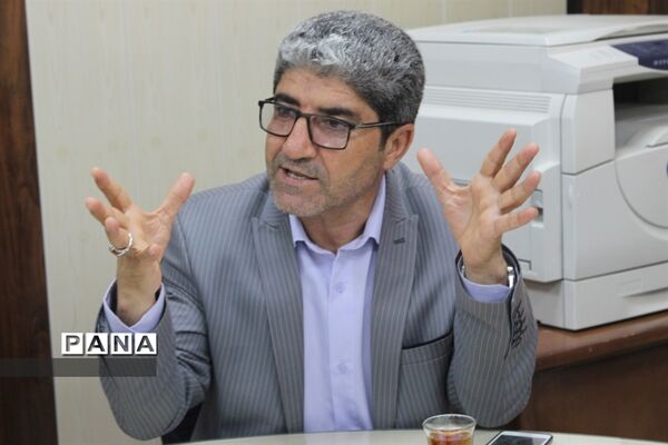 جلسه هماهنگی پوشاک و لباس فرم دانش‌آموزی اداره کل آموزش و پرورش استان بوشهر