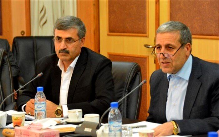 فرمانداران و شهرداران متولی مراسم هفته معلم در استان بوشهر هستند