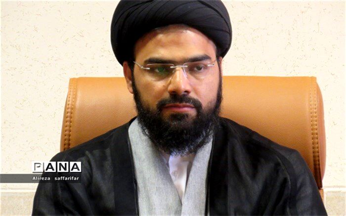 نماینده مردم اردستان در مجلس شورای اسلامی:آنچه اقتصاد مقاومتی را پیش می‌برد رونق تولید ملی است