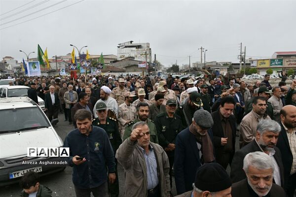 نماز جمعه و راهپیمایی مردم بابلسر