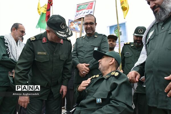 نماز جمعه و راهپیمایی مردم بابلسر
