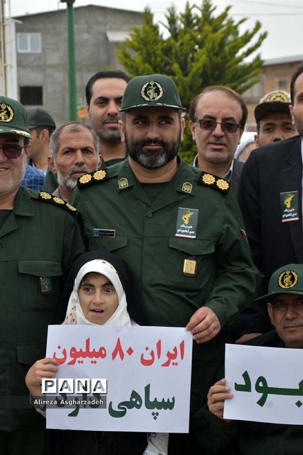 نماز جمعه و راهپیمایی مردم بابلسر