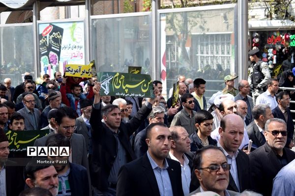 راهپیمایی مردم تبریز در حمایت از سپاه پاسداران انقلاب اسلامی