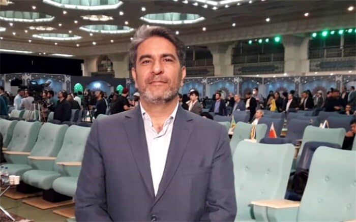 صیدلو: عزت امت اسلامی در سایه عمل به دستورات قرآن کریم محقق می‌شود