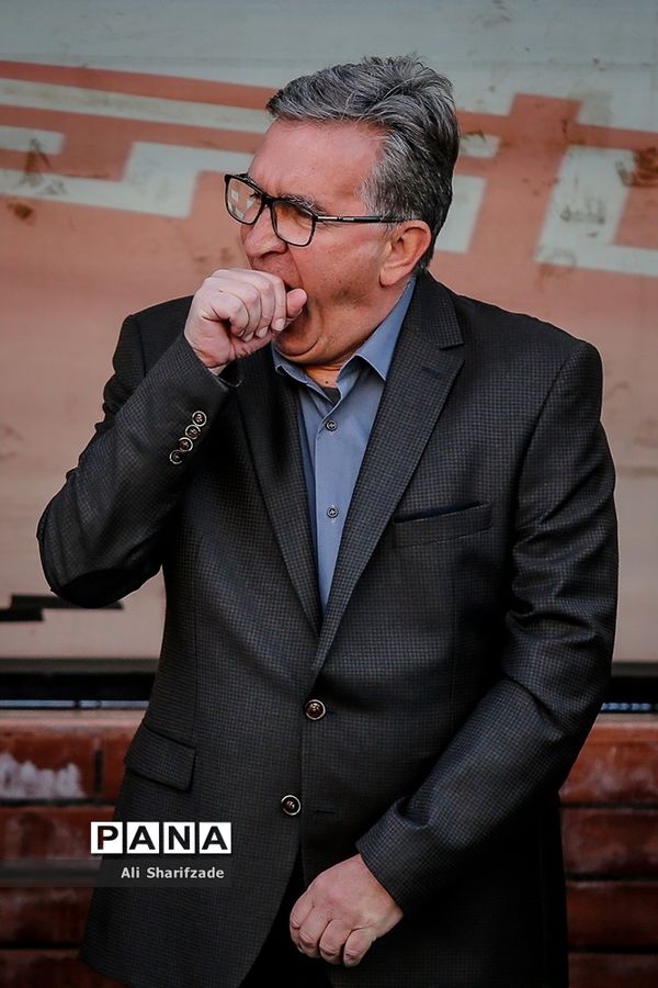 دیدار تیم‌های فوتبال پرسپولیس و سایپا