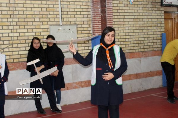 مسابقات گلایدر دانش‌آموزان دختر شهرستان بوشهر-2