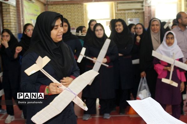مسابقات گلایدر دانش‌آموزان دختر شهرستان بوشهر-2