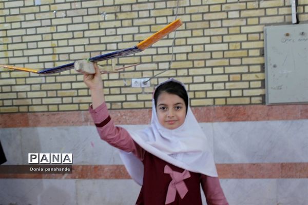 مسابقات گلایدر دانش‌آموزان دختر شهرستان بوشهر-2