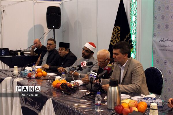 نشست خبری اعضا کمیته داوران سی و ششمین دوره مسابقات بین المللی قرآن کریم