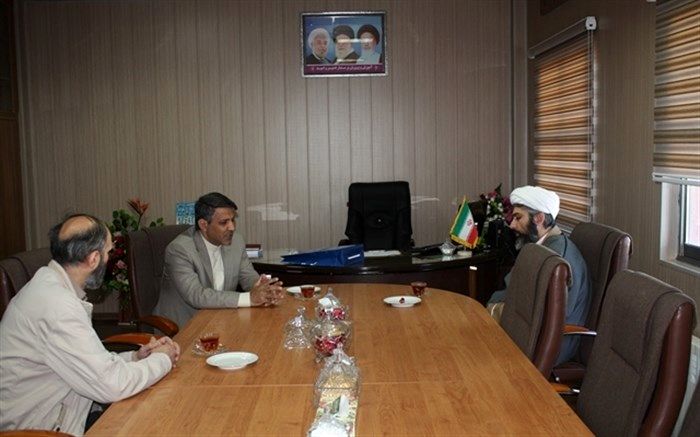 همکاری در حوزه نماز وظیفه دینی و تکلیف شرعی است