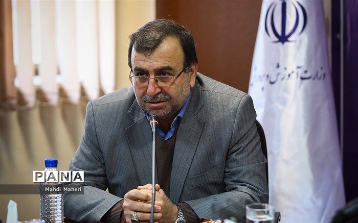 سرپرست آموزش متوسطه:  تجهیز هنرستان‌ها و مدارس شبانه‌روزی اولویت سال تحصیلی آینده است