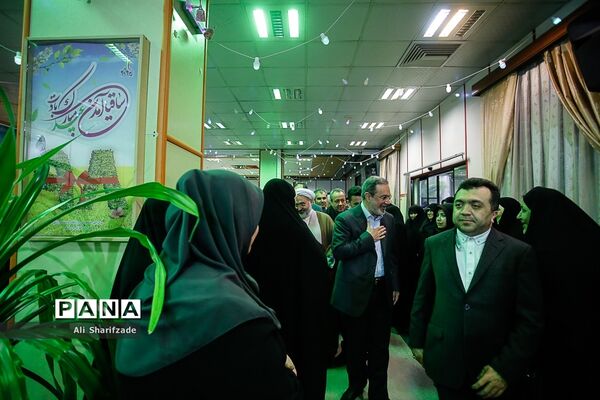 دیدار نوروزی  وزیر آموزش و پرورش با مدیران کل، مسئولان سابق و همکاران حوزه ستادی