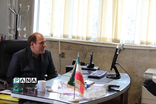 دیدار رئیس سازمان دانش‌آموزی کهگیلویه و بویراحمد با مدیر‌کل و معاونان آموزش و پرورش به مناسبت سال جدید