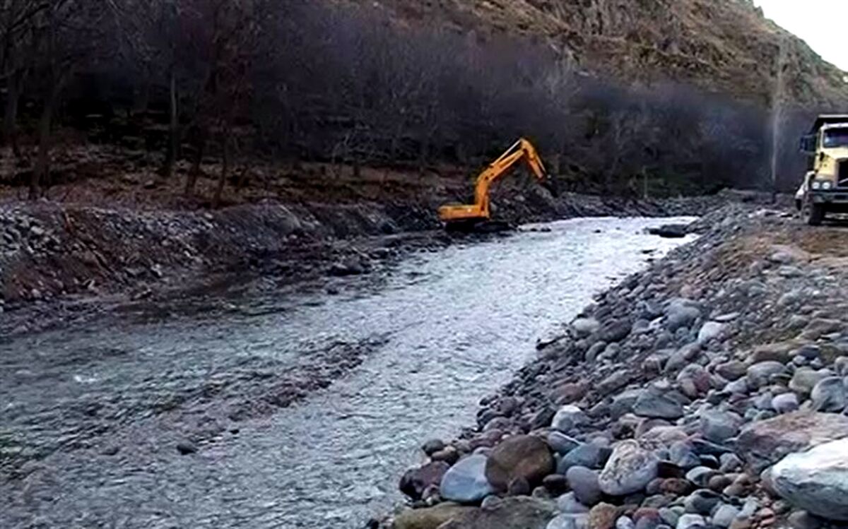 مدیرعامل شرکت آب منطقه ای استان:1050کیلومتر از مسیل های آذربایجان شرقی نیاز به آزادسازی دارد