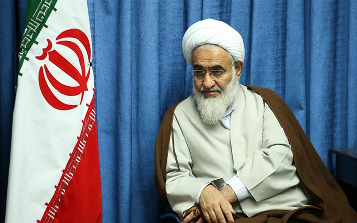 وفاداری آیت‌الله باریک‌بین نسبت به امام و رهبری هیچگاه کاهش پیدا نکرد