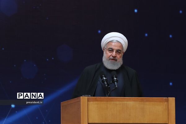 رئیس جمهوری در مراسم سالروز ملی فناوری هسته‌ای