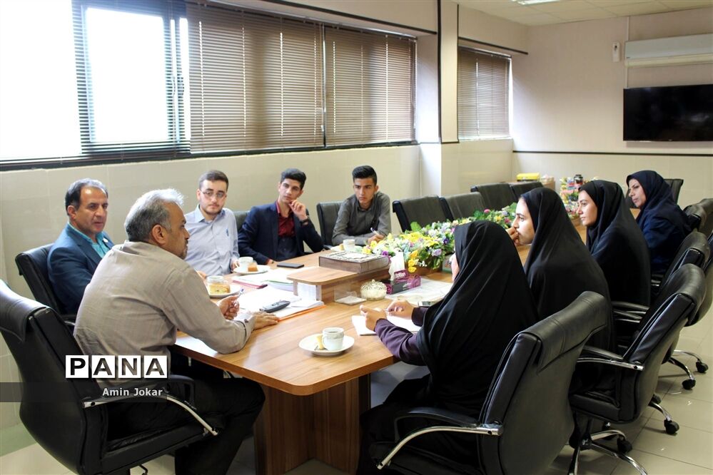 اعزام نمایندگان مجلس دانش‌آموزی فارس به دومین نشست قطبی نمایندگان در کرمان