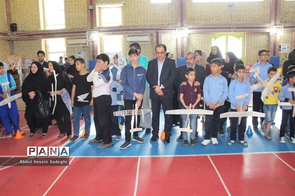 مسابقات گلایدر اولیای دانش‌آموزان پسر شهرستان بوشهر
