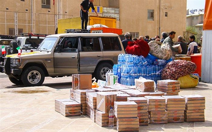 شهروندان بوکانی 407 میلیون ریال به سیل‌زدگان کشور کمک کردند